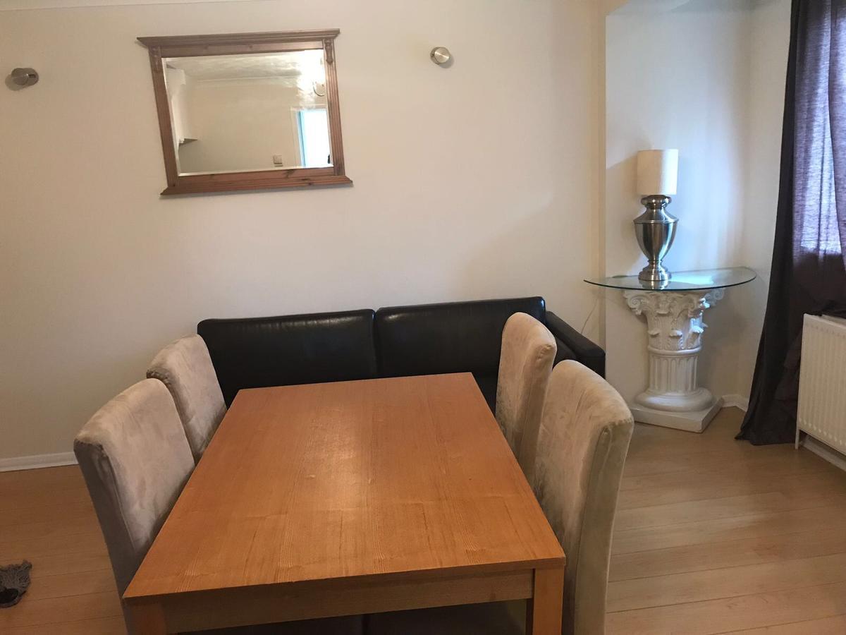 Waltham Abbey Private Property Экстерьер фото